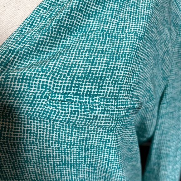 Joie Revolve SILK Marsher Textural Print Blouse in Juniper Blue Green Sm - Picture 8 of 14